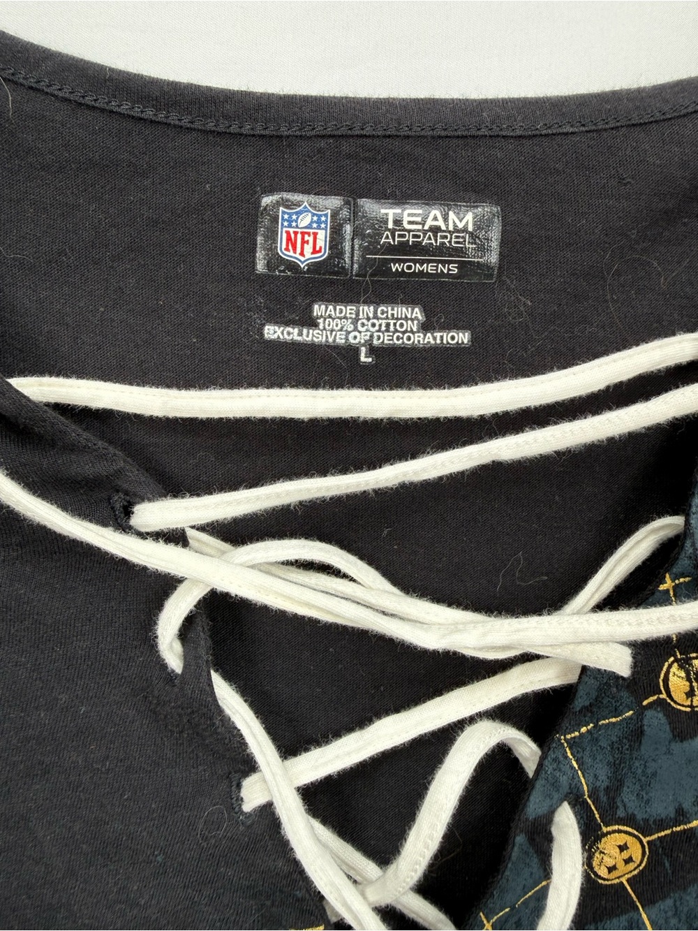 NFL Team Apparel Women's Black Lace-Up Long Sleeve Tee Pittsburg Steelers - Picture 4 of 4